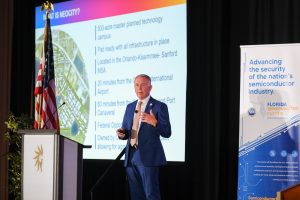 Presenter explains NeoCity’s role in Florida’s semiconductor ecosystem.
